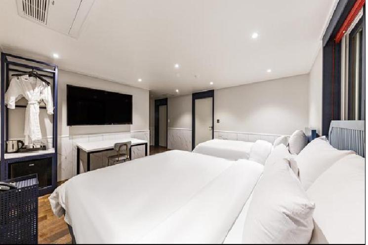 Sinan Equelim Hotel Gwangju Metropolitan City Exterior photo